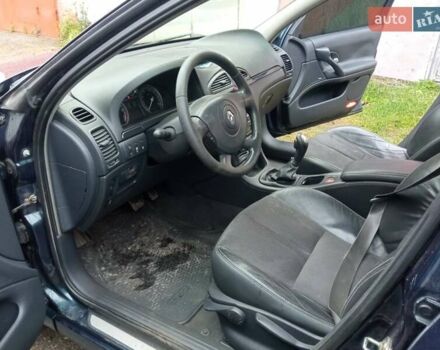 Синий Рено Лагуна, объемом двигателя 2.02 л и пробегом 268 тыс. км за 4700 $, фото 3 на Automoto.ua
