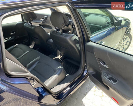 Синий Рено Лагуна, объемом двигателя 2 л и пробегом 266 тыс. км за 4150 $, фото 29 на Automoto.ua