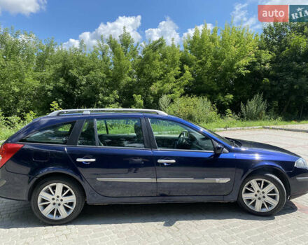 Синий Рено Лагуна, объемом двигателя 2 л и пробегом 266 тыс. км за 4150 $, фото 12 на Automoto.ua