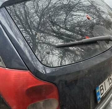 Синий Рено Лагуна, объемом двигателя 1.6 л и пробегом 321 тыс. км за 2300 $, фото 5 на Automoto.ua