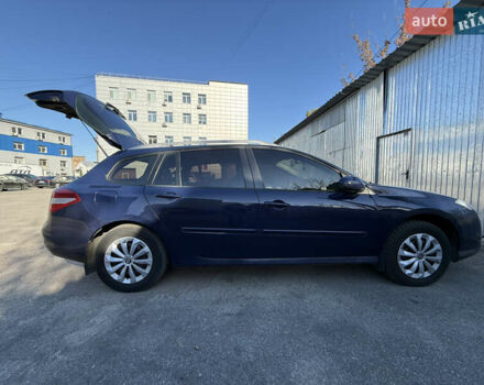 Рено Лагуна 2008 в Киеве на Automoto.ua Синий Рено Лагуна, объемом двигателя 1.46 л и пробегом 285 тыс. км за 7000 $, фото 13 на Automoto.ua