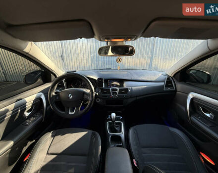 Рено Лагуна 2008 в Киеве на Automoto.ua Синий Рено Лагуна, объемом двигателя 1.46 л и пробегом 285 тыс. км за 7000 $, фото 38 на Automoto.ua