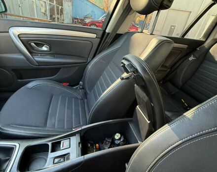 Рено Лагуна 2008 в Киеве на Automoto.ua Синий Рено Лагуна, объемом двигателя 1.46 л и пробегом 285 тыс. км за 7000 $, фото 48 на Automoto.ua