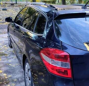 Рено Лагуна 2008 в Каменское - Днепродзержинск на Automoto.ua Синий Рено Лагуна, объемом двигателя 1.46 л и пробегом 276 тыс. км за 6400 $, фото 9 на Automoto.ua