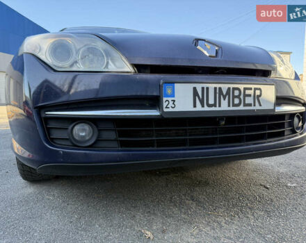 Рено Лагуна 2008 в Киеве на Automoto.ua Синий Рено Лагуна, объемом двигателя 1.46 л и пробегом 285 тыс. км за 7000 $, фото 3 на Automoto.ua