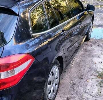 Рено Лагуна 2008 в Каменское - Днепродзержинск на Automoto.ua Синий Рено Лагуна, объемом двигателя 1.46 л и пробегом 276 тыс. км за 6400 $, фото 8 на Automoto.ua