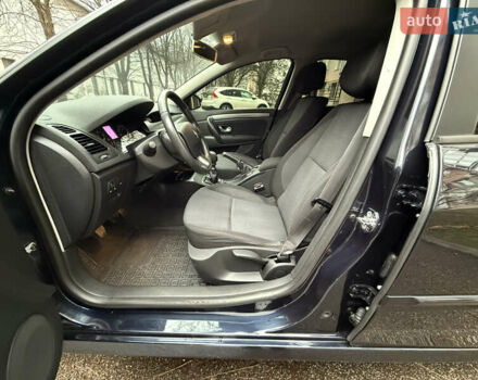 Синий Рено Лагуна, объемом двигателя 2 л и пробегом 175 тыс. км за 6900 $, фото 13 на Automoto.ua