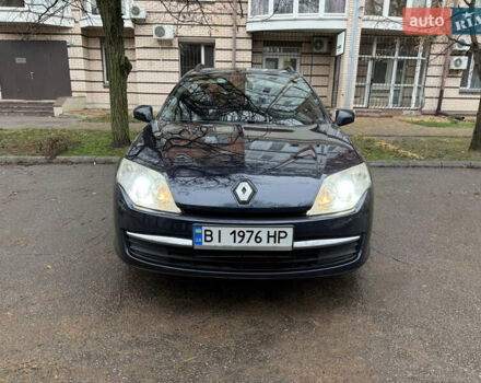 Синий Рено Лагуна, объемом двигателя 2 л и пробегом 175 тыс. км за 6900 $, фото 3 на Automoto.ua