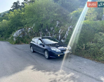 Синий Рено Лагуна, объемом двигателя 2 л и пробегом 252 тыс. км за 8000 $, фото 2 на Automoto.ua