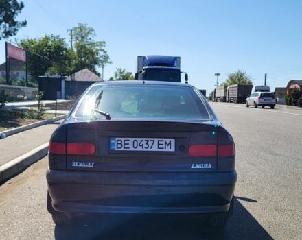 Синий Рено Лагуна, объемом двигателя 1.8 л и пробегом 380 тыс. км за 1899 $, фото 10 на Automoto.ua