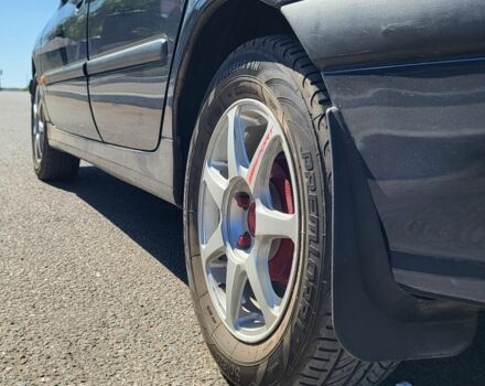 Синий Рено Лагуна, объемом двигателя 1.8 л и пробегом 380 тыс. км за 1899 $, фото 12 на Automoto.ua