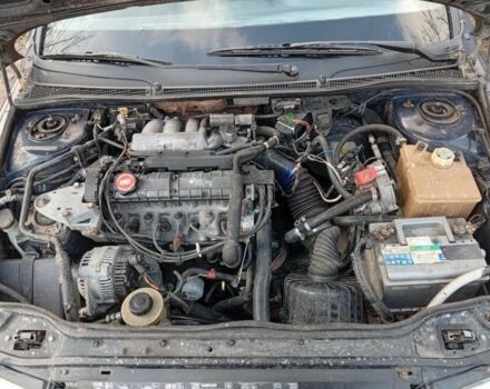 Синий Рено Лагуна, объемом двигателя 2 л и пробегом 200 тыс. км за 850 $, фото 5 на Automoto.ua