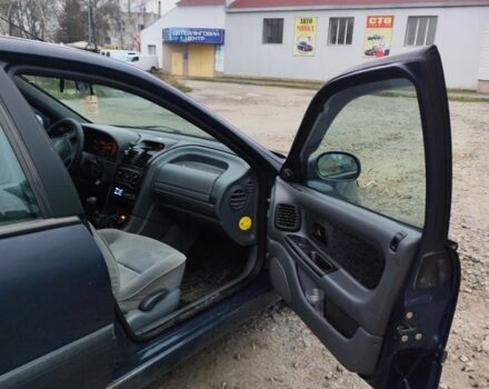 Синій Рено Лагуна, об'ємом двигуна 1.8 л та пробігом 270 тис. км за 1900 $, фото 3 на Automoto.ua