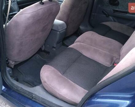 Синій Рено Лагуна, об'ємом двигуна 1.8 л та пробігом 320 тис. км за 1750 $, фото 5 на Automoto.ua