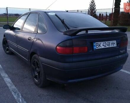 Синій Рено Лагуна, об'ємом двигуна 1.8 л та пробігом 320 тис. км за 1750 $, фото 2 на Automoto.ua