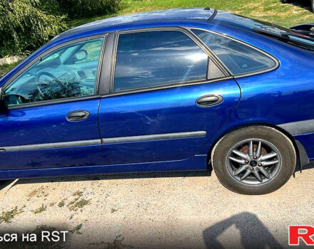 Синий Рено Лагуна, объемом двигателя 1.8 л и пробегом 246 тыс. км за 3900 $, фото 5 на Automoto.ua