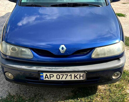 Синий Рено Лагуна, объемом двигателя 1.8 л и пробегом 246 тыс. км за 3900 $, фото 1 на Automoto.ua