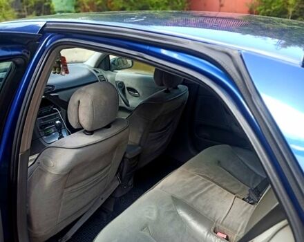 Синий Рено Лагуна, объемом двигателя 1.9 л и пробегом 367 тыс. км за 2500 $, фото 4 на Automoto.ua