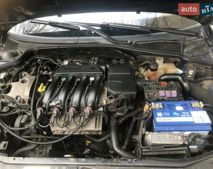 Синий Рено Лагуна, объемом двигателя 1.6 л и пробегом 203 тыс. км за 3100 $, фото 7 на Automoto.ua