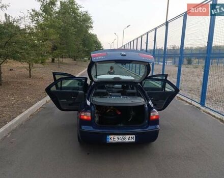 Синий Рено Лагуна, объемом двигателя 1.6 л и пробегом 326 тыс. км за 3600 $, фото 1 на Automoto.ua