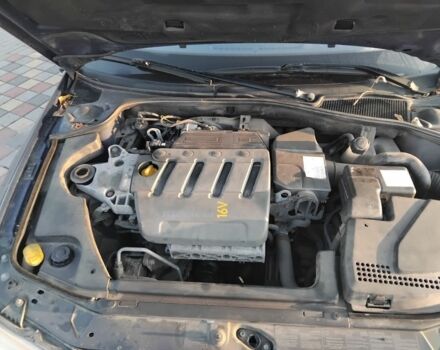 Синий Рено Лагуна, объемом двигателя 1.8 л и пробегом 172 тыс. км за 1700 $, фото 11 на Automoto.ua