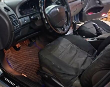 Синий Рено Лагуна, объемом двигателя 1.79 л и пробегом 213 тыс. км за 3700 $, фото 5 на Automoto.ua