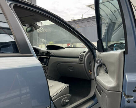 Рено Лагуна 2003 в Хмельницком на Automoto.ua Синий Рено Лагуна, объемом двигателя 2.9 л и пробегом 340 тыс. км за 3500 $, фото 7 на Automoto.ua