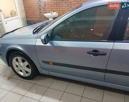 Синий Рено Лагуна, объемом двигателя 1.79 л и пробегом 213 тыс. км за 3700 $, фото 8 на Automoto.ua