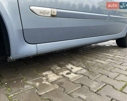 Синий Рено Лагуна, объемом двигателя 2.2 л и пробегом 324 тыс. км за 3600 $, фото 13 на Automoto.ua