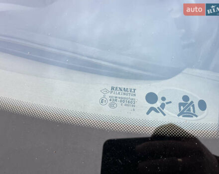 Синий Рено Лагуна, объемом двигателя 2.2 л и пробегом 324 тыс. км за 3600 $, фото 26 на Automoto.ua