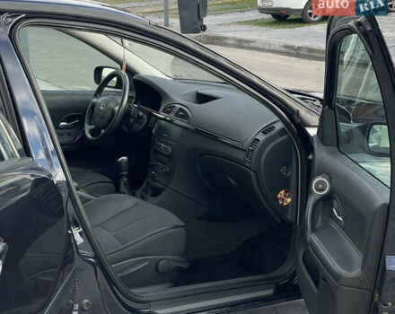 Синий Рено Лагуна, объемом двигателя 2 л и пробегом 215 тыс. км за 4200 $, фото 7 на Automoto.ua