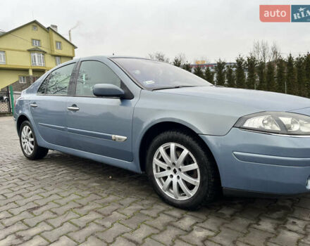 Синий Рено Лагуна, объемом двигателя 2.2 л и пробегом 324 тыс. км за 3600 $, фото 1 на Automoto.ua