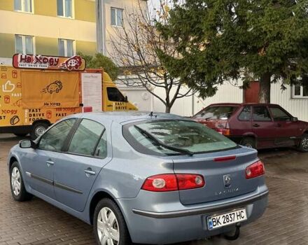 Рено Лагуна 2006 в Ровно на Automoto.ua Синий Рено Лагуна, объемом двигателя 1.6 л и пробегом 300 тыс. км за 3299 $, фото 6 на Automoto.ua