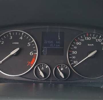 Синій Рено Лагуна, об'ємом двигуна 2 л та пробігом 221 тис. км за 5600 $, фото 17 на Automoto.ua