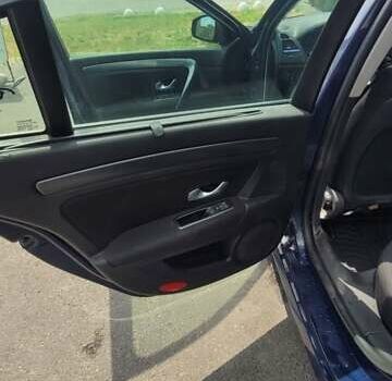 Синій Рено Лагуна, об'ємом двигуна 2 л та пробігом 221 тис. км за 5600 $, фото 14 на Automoto.ua