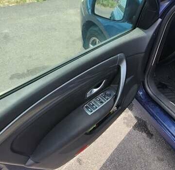 Синій Рено Лагуна, об'ємом двигуна 2 л та пробігом 221 тис. км за 5600 $, фото 19 на Automoto.ua