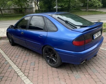 Синий Рено Лагуна, объемом двигателя 2 л и пробегом 250 тыс. км за 802 $, фото 1 на Automoto.ua