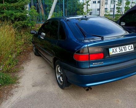 Синій Рено Лагуна, об'ємом двигуна 2 л та пробігом 204 тис. км за 2300 $, фото 1 на Automoto.ua