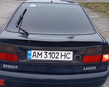Синий Рено Лагуна, объемом двигателя 1.8 л и пробегом 270 тыс. км за 1900 $, фото 1 на Automoto.ua