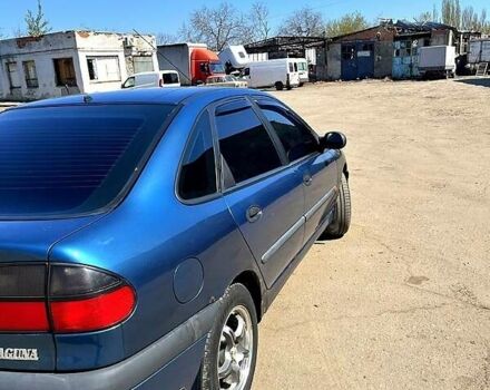 Синий Рено Лагуна, объемом двигателя 2 л и пробегом 204 тыс. км за 2650 $, фото 1 на Automoto.ua