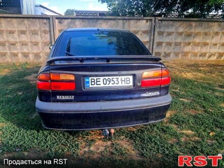 Рено Лагуна 1999 в Березовке на Automoto.ua Синий Рено Лагуна, объемом двигателя 1.8 л и пробегом 0 тыс. км за 2700 $, фото 1 на Automoto.ua