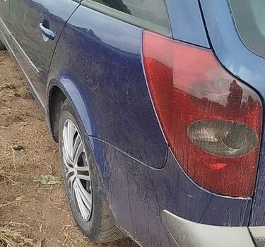 Синий Рено Лагуна, объемом двигателя 2.2 л и пробегом 310 тыс. км за 4500 $, фото 1 на Automoto.ua