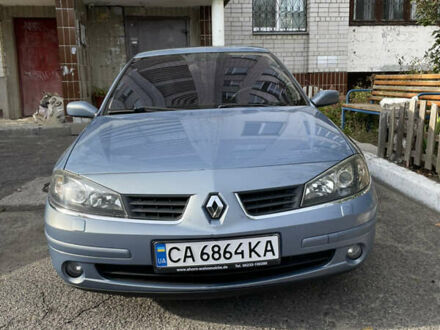 Рено Лагуна 2005 у Черкасах на Automoto.ua Синій Рено Лагуна, об'ємом двигуна 2 л та пробігом 323 тис. км за 5700 $, фото 1 на Automoto.ua