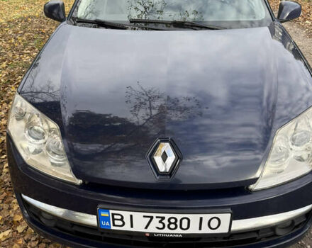 Рено Лагуна 2008 в Кременчуге на Automoto.ua Синий Рено Лагуна, объемом двигателя 2 л и пробегом 300 тыс. км за 6200 $, фото 1 на Automoto.ua
