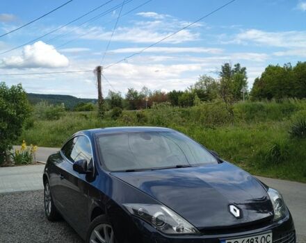 Синій Рено Лагуна, об'ємом двигуна 2 л та пробігом 285 тис. км за 5399 $, фото 1 на Automoto.ua