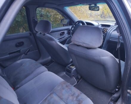 Рено Лагуна 1995 в Днепре (Днепропетровске) на Automoto.ua Зеленый Рено Лагуна, объемом двигателя 1.8 л и пробегом 353 тыс. км за 1000 $, фото 7 на Automoto.ua