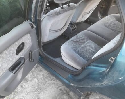 Зеленый Рено Лагуна, объемом двигателя 2 л и пробегом 2 тыс. км за 900 $, фото 3 на Automoto.ua