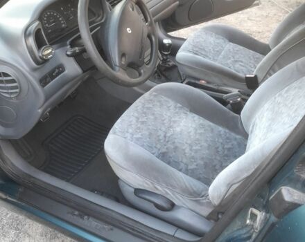 Зеленый Рено Лагуна, объемом двигателя 2 л и пробегом 2 тыс. км за 900 $, фото 1 на Automoto.ua