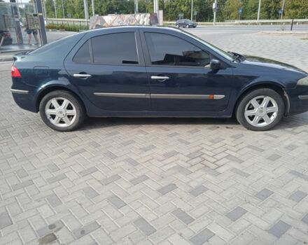 Зеленый Рено Лагуна, объемом двигателя 1.8 л и пробегом 360 тыс. км за 2950 $, фото 5 на Automoto.ua