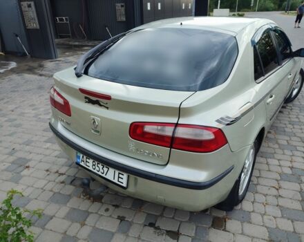 Зеленый Рено Лагуна, объемом двигателя 2 л и пробегом 280 тыс. км за 2300 $, фото 3 на Automoto.ua